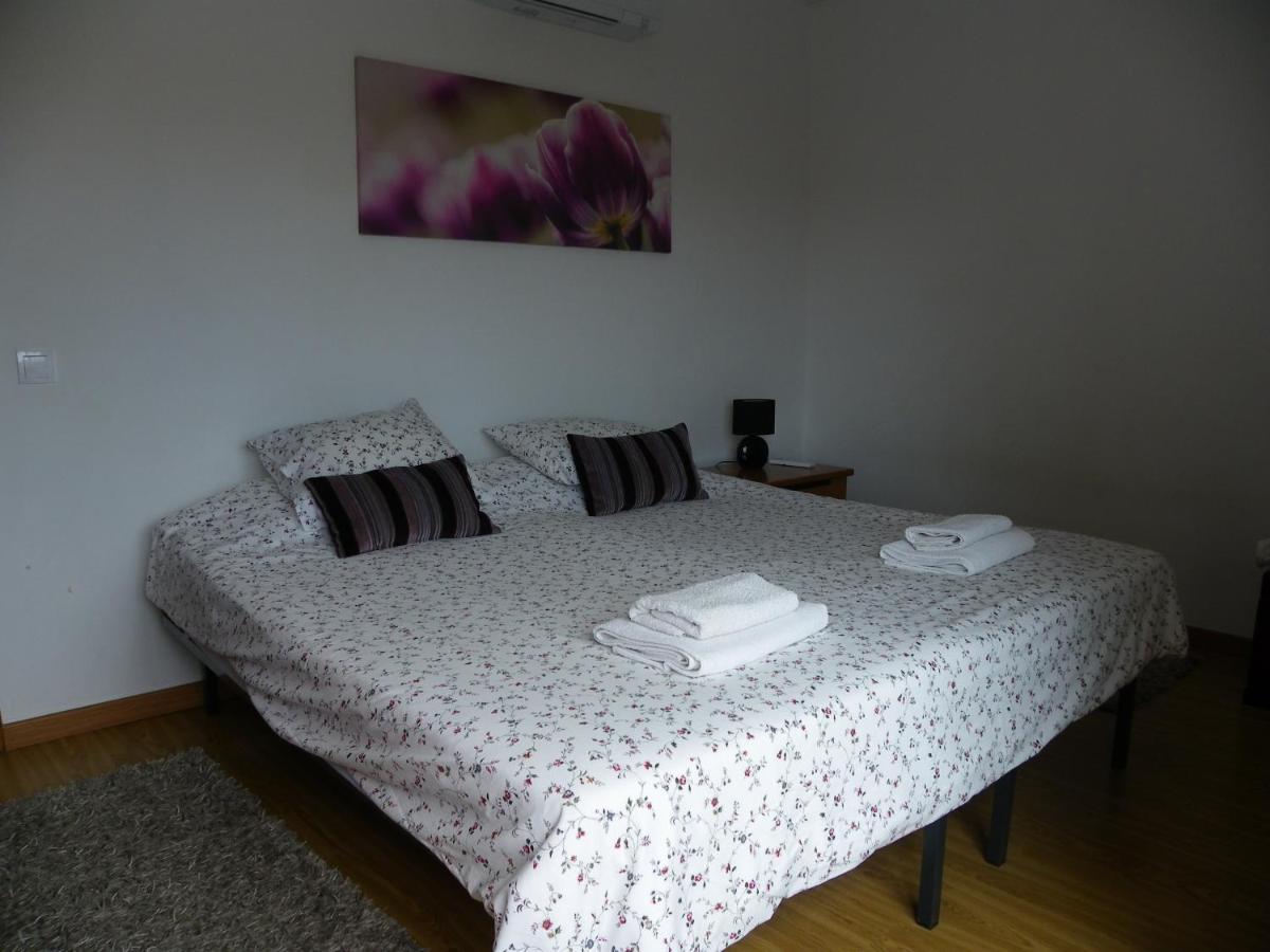 Haven Apartman São Martinho do Porto Kültér fotó