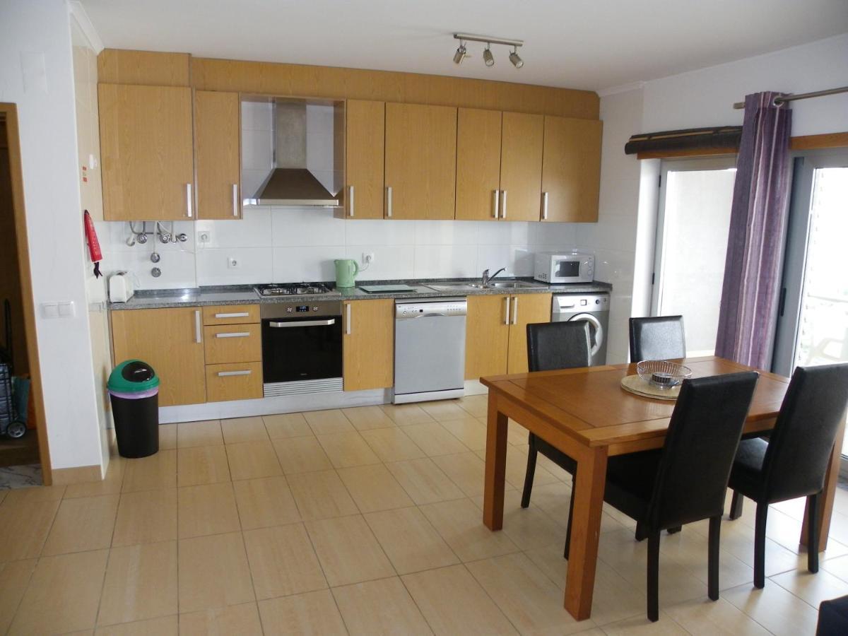 Haven Apartman São Martinho do Porto Kültér fotó